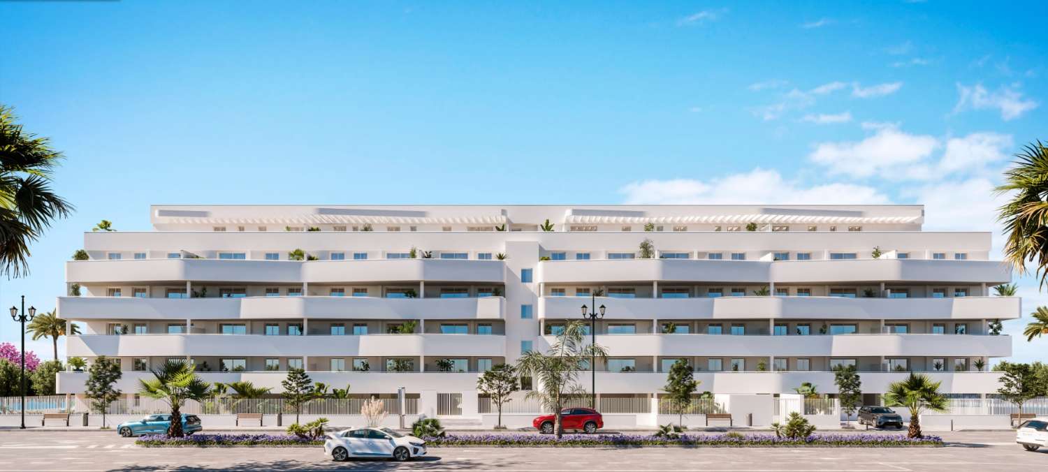 NEUBAU in der zweiten Strandlinie, Torre del Mar.