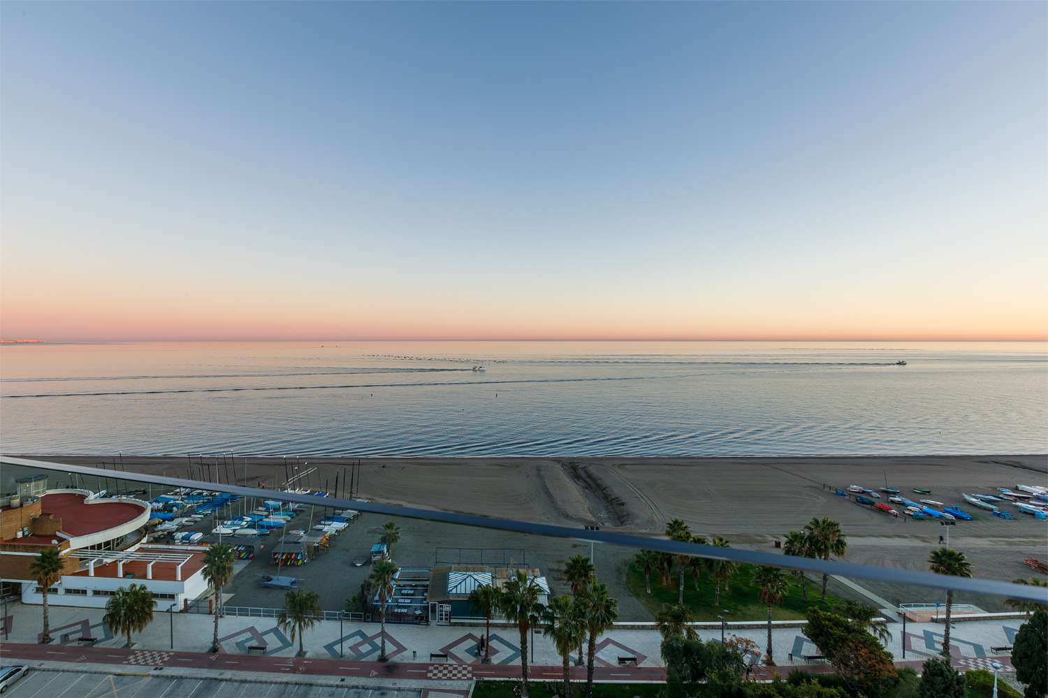 Oportunidad Única en Primera Línea de Playa