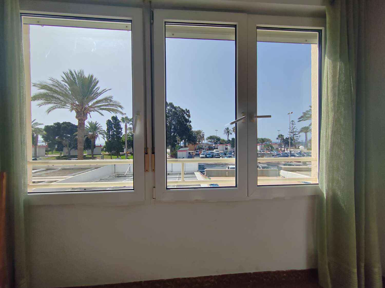 Appartement en première ligne de plage au centre de Torre del Mar