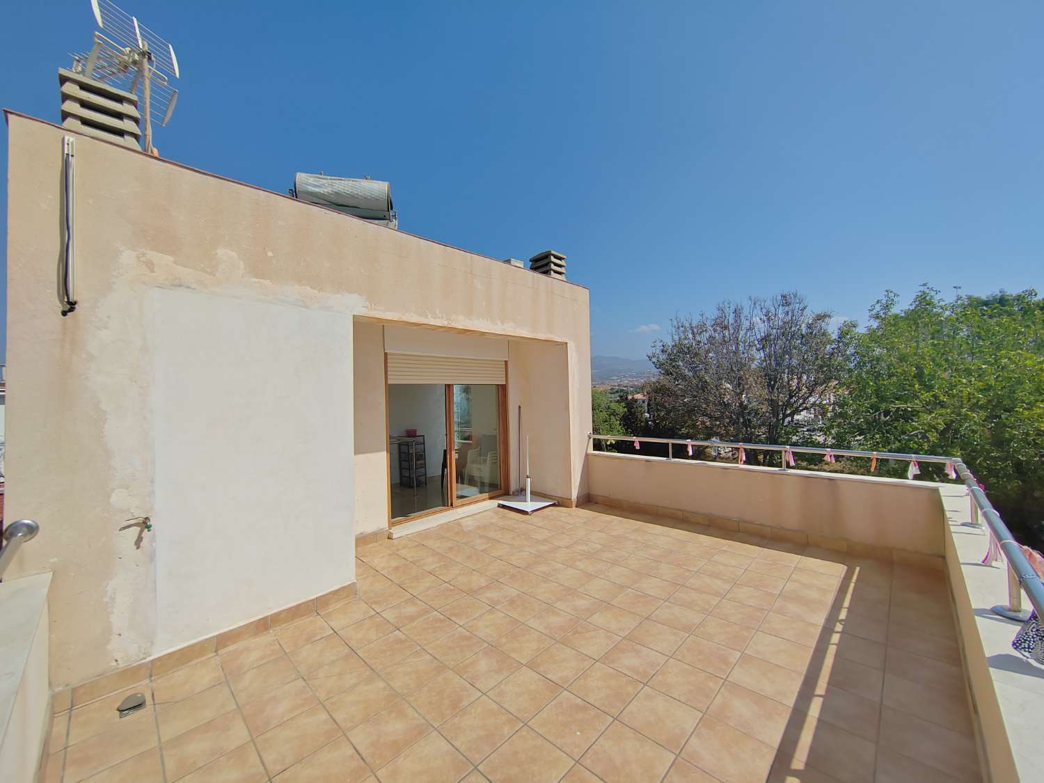 Casa en primera línea de playa en Torre del Mar