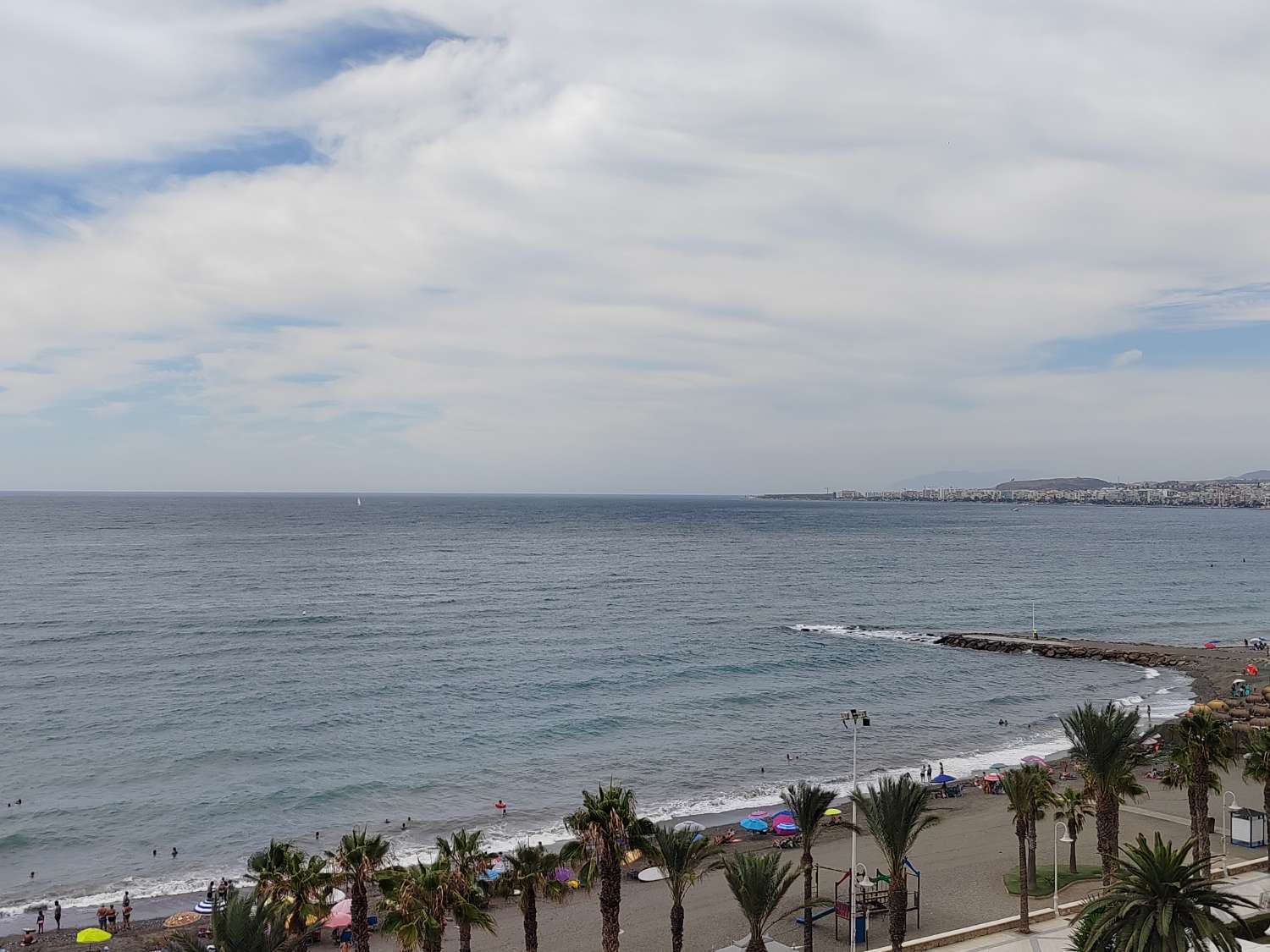 Location à long terme en première ligne de plage à Algarrobo Beach