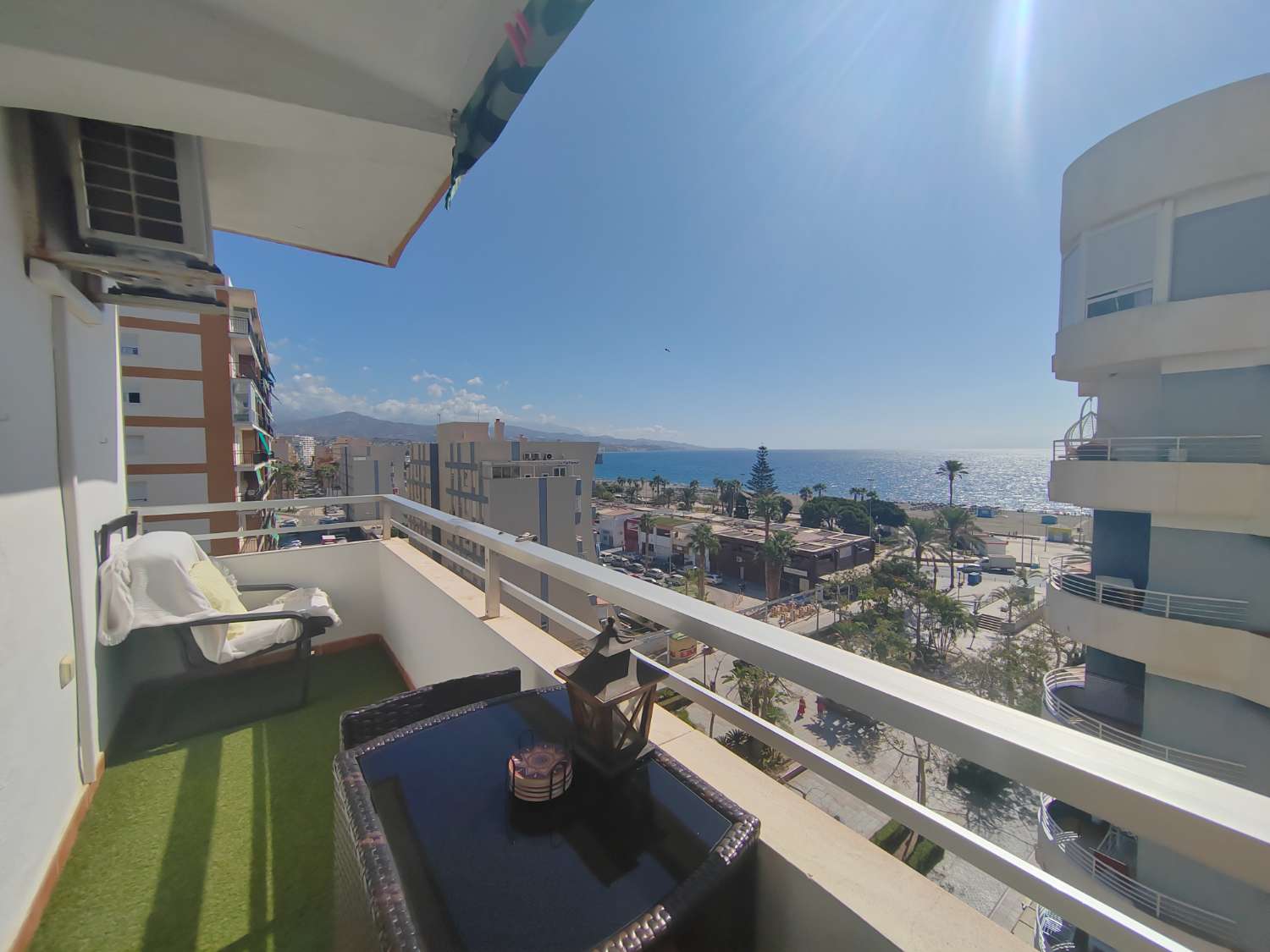 Long-Term Rental Apartment on Paseo de Larios, Torre del Mar: Unbeatable Location with Stunning Views