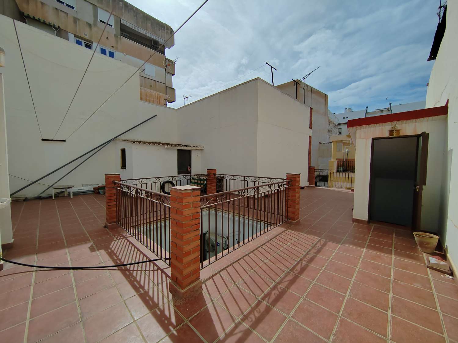 Fristående hus till salu i Torre del Mar – Bara några meter från stranden och stadens centrum.