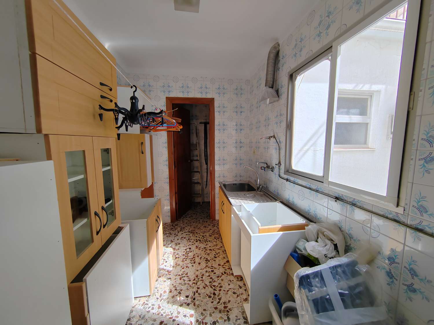 House for sale in Torre del Mar – Just a few meters from the beach and the town center.