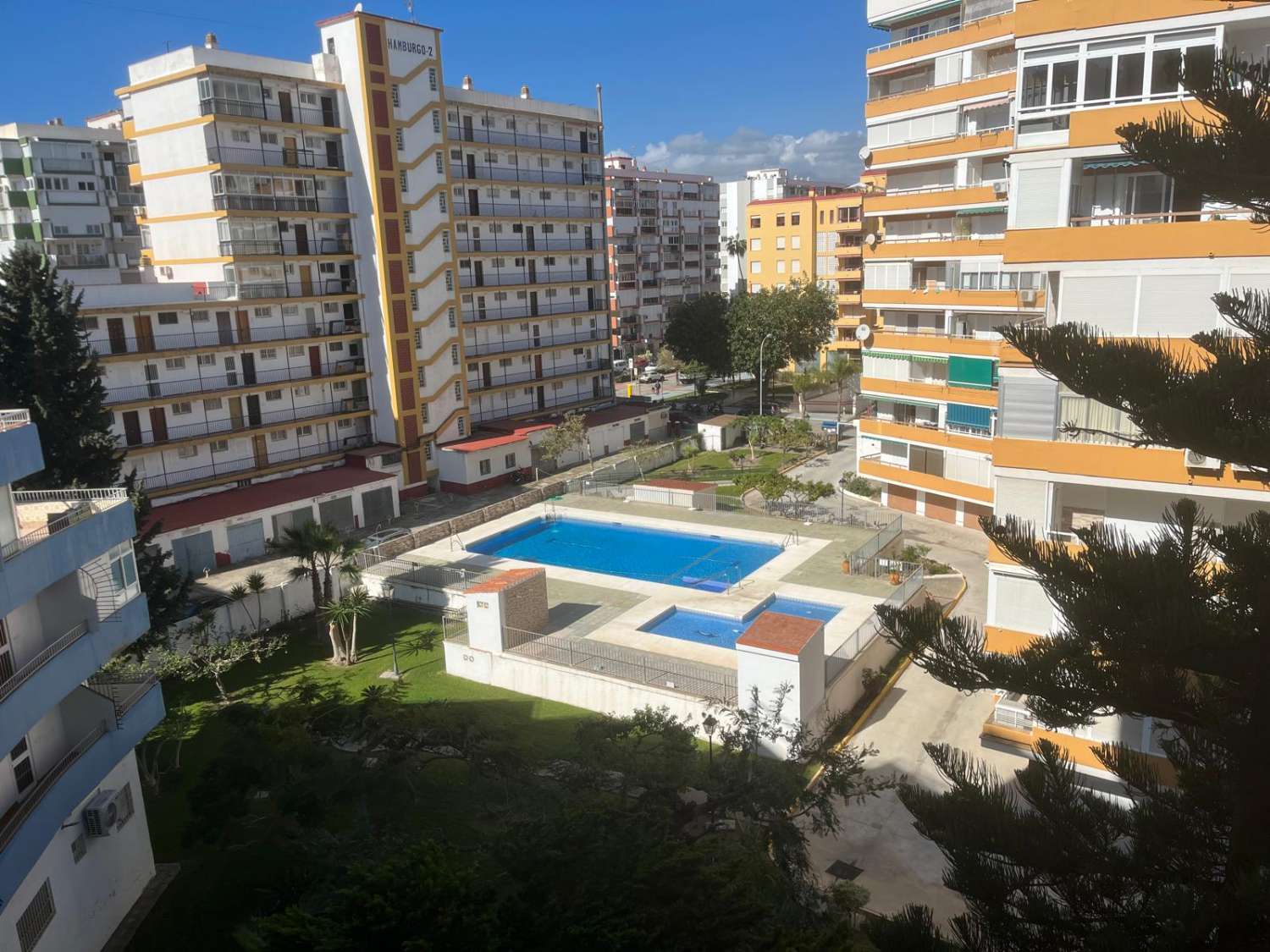 Great Opportunity in Torre del Mar! Apartment with Terrace and Sea Views