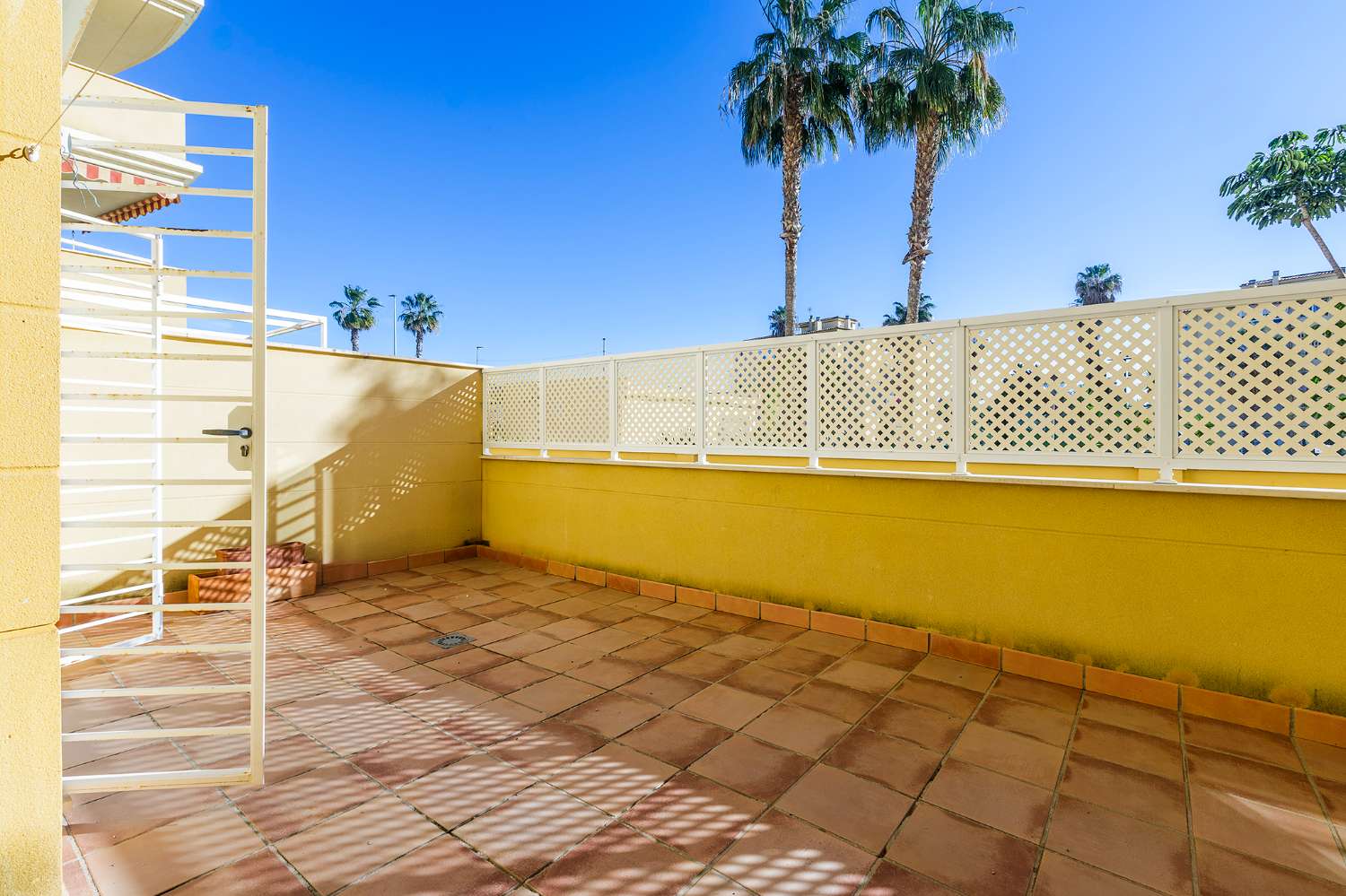 Apartment for sale in Algarrobo Costa